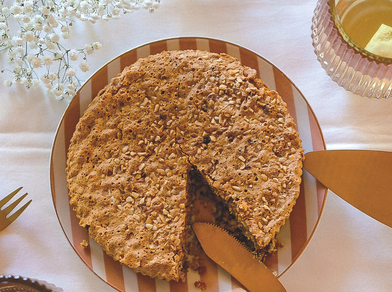 40% HAZELNUT CAKE - 300G NEW