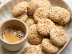 Croccanti alla nocciola assortiti in latta - 150G